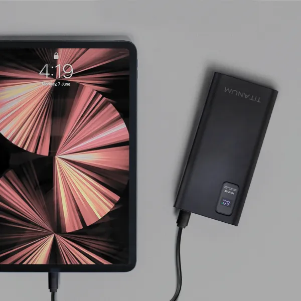 TITANUM 728S 30000mAh 22.5W Black Повербанк