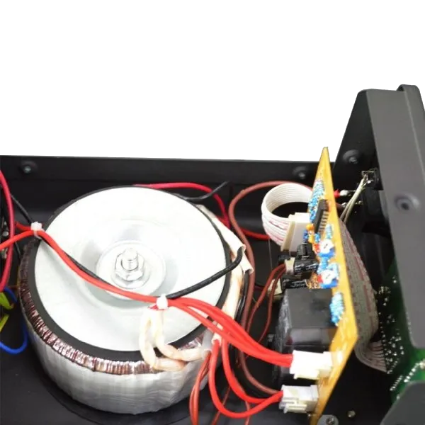 EnerGenie EG-AVR-D2000-01 2000ВА Автоматичний регулятор