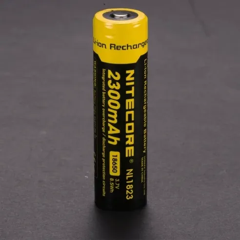 Nitecore NL1823 Акумулятор Li-Ion 18650 3.7V (2300 мА•г) захищений